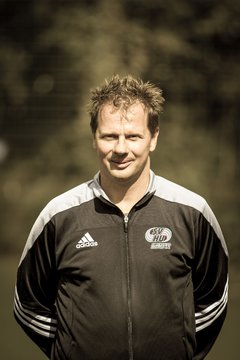 Bild 3459 - B-Juniorinnen SV Henstedt Ulzburg - Frauen Bramfelder SV 3 : Ergebnis: 9:0